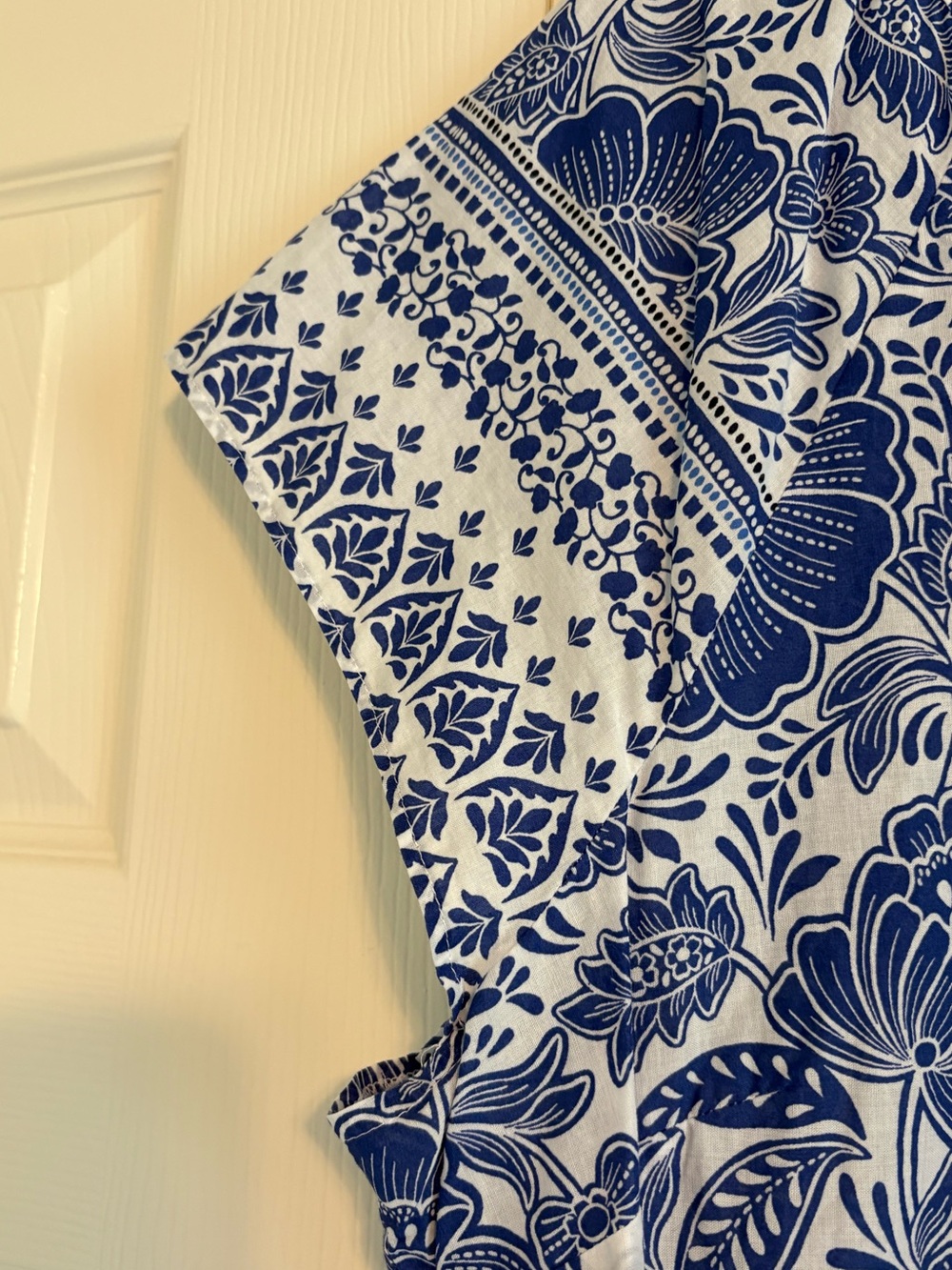 Talbots White and Blue Floral Peasant Blouse Sz XL - Picture 6 of 10